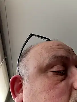 Bibear197511 online show from October 2025 08:59:01 AM