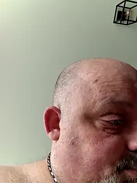 Snapshot of Bibear197511 chatting on June 2026 09:00:01 AM Bibear197511 online show from June 2026 09:00:01 AM
