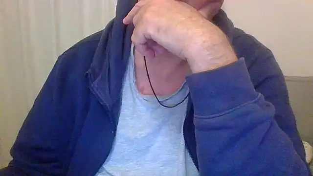 ANONIMO7735 online show from October 2025 05:01:01 PM