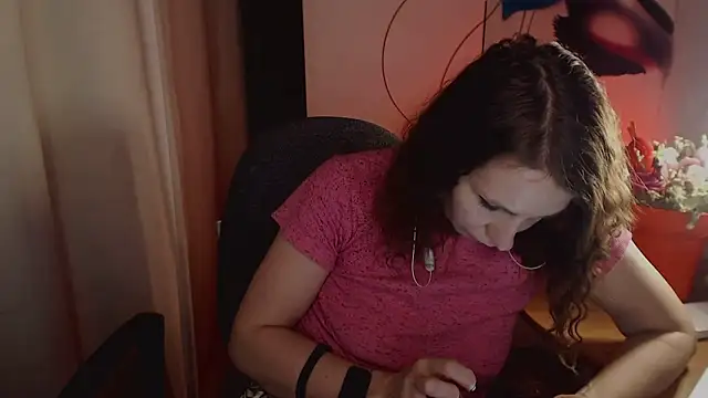 JohansonKatie online show from February 2025 06:56:02 PM