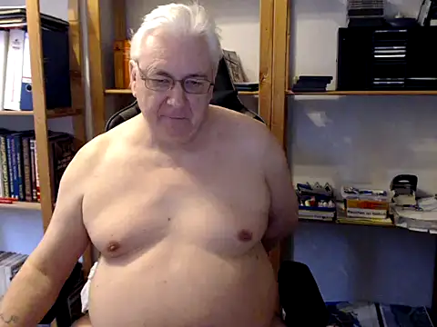 SchwanzhureXXL online show from February 2025 02:52:02 PM