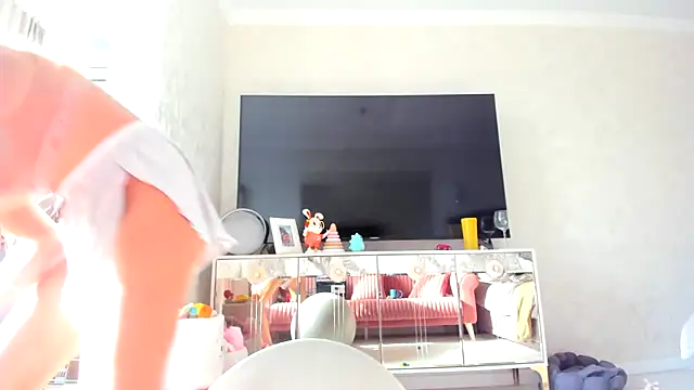 Snapshot of Iris_cherry chatting on February 2025 10:47:02 AM Iris cherry online show from February 2025 10:47:02 AM