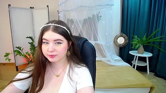 NicoleFoxery online show from February 2025 06:12:01 PM