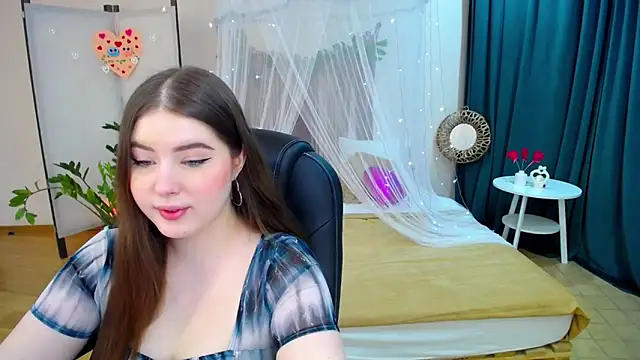 NicoleFoxery online show from February 2025 06:20:02 PM