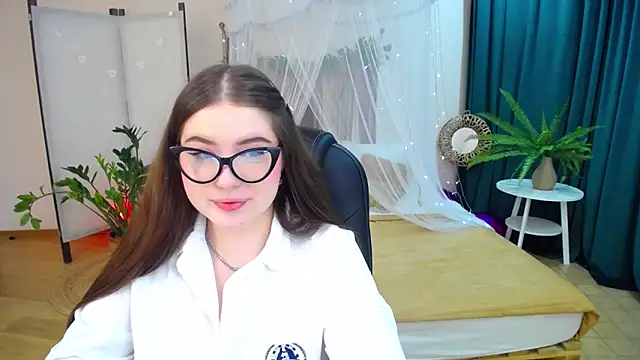 NicoleFoxery online show from March 2025 06:22:02 PM