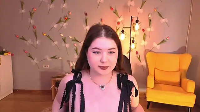 Snapshot of NicoleFoxery chatting on June 2026 03:28:01 AM NicoleFoxery online show from June 2026 03:28:01 AM