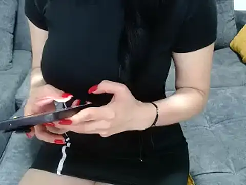 kamila-diablita online show from December 2024 02:28:01 PM