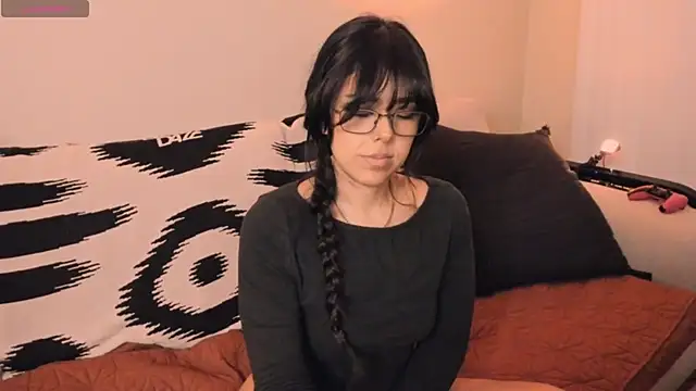 Evie-Luna online show from January 2025 01:11:01 AM