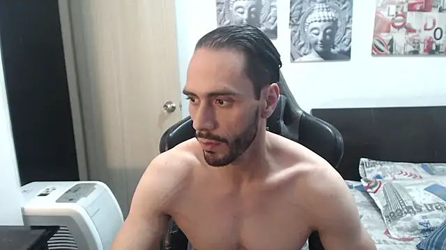 samuelgarcia  online show from January 2025 11:18:02 PM