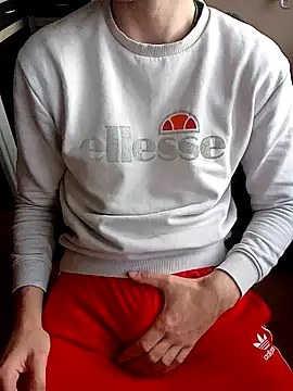 MlodyDres online show from January 2025 12:36:02 PM