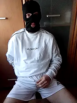 MlodyDres online show from February 2025 06:39:01 AM