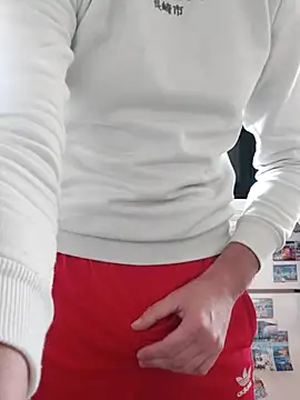 MlodyDres online show from October 2025 08:35:01 AM