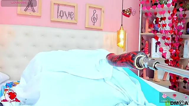 leylla  online show from March 2025 11:37:01 PM