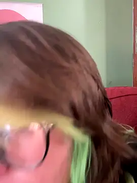 Bubblesgotcakee online show from September 2025 05:23:01 PM