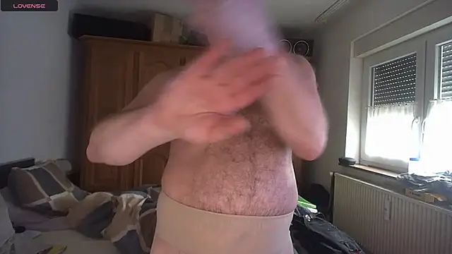 iliebetights online show from January 2026 10:42:02 AM