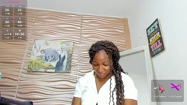 mia pineda online show from March 2026 01:10:02 AM