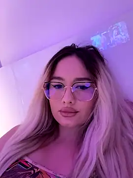 mollyxxx online show from December 2025 10:23:02 AM