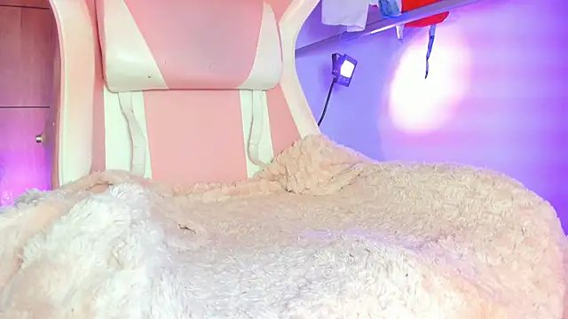 Snapshot of KataFerreira777 chatting on November 2025 09:36:02 PM KataFerreira777 online show from November 2025 09:36:02 PM