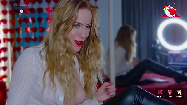 RockQueen A online show from February 2025 05:50:02 PM