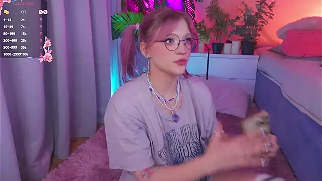 Crazy Wine online show from December 2024 01:14:01 AM