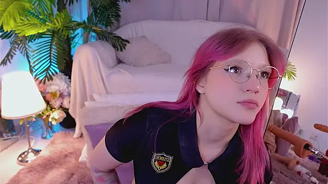 Crazy Wine online show from March 2025 07:04:02 PM