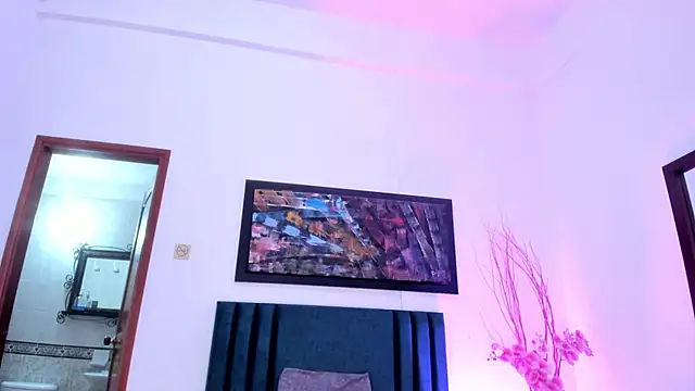 Snapshot of JupiteFox chatting on January 2025 05:44:01 PM JupiteFox online show from January 2025 05:44:01 PM