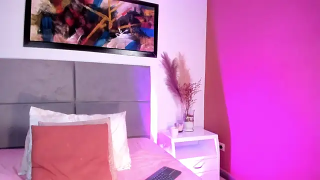 Snapshot of JupiteFox chatting on February 2025 12:40:01 AM JupiteFox online show from February 2025 12:40:01 AM