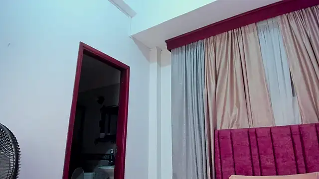 Snapshot of JupiteFox chatting on February 2025 12:38:02 AM JupiteFox online show from February 2025 12:38:02 AM