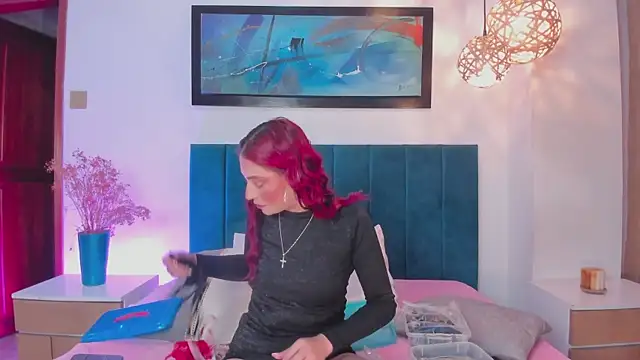 Snapshot of JupiteFox chatting on September 2025 12:59:02 AM JupiteFox online show from September 2025 12:59:02 AM