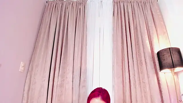 Snapshot of JupiteFox chatting on October 2025 06:07:01 PM JupiteFox online show from October 2025 06:07:01 PM