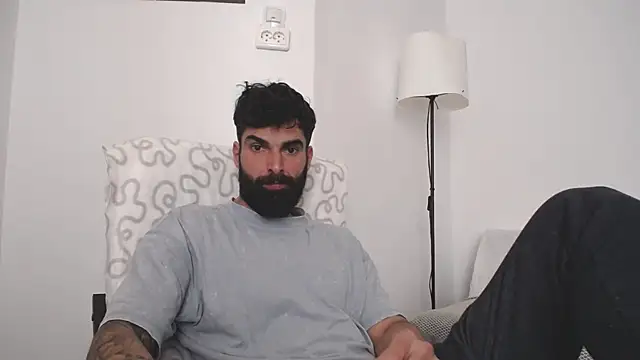 Verycutex online show from March 2025 08:44:01 AM