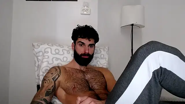 Verycutex online show from January 2026 11:23:01 AM