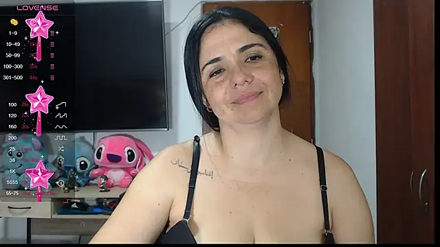 selena ferri online show from December 2024 06:54:01 AM