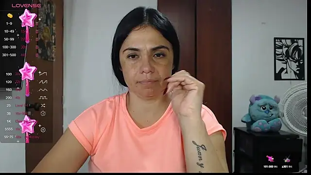 selena ferri online show from December 2024 11:06:02 PM