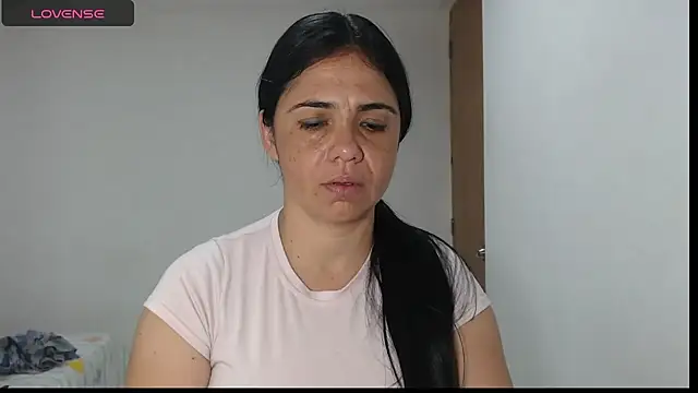 selena ferri online show from October 2025 08:42:01 PM