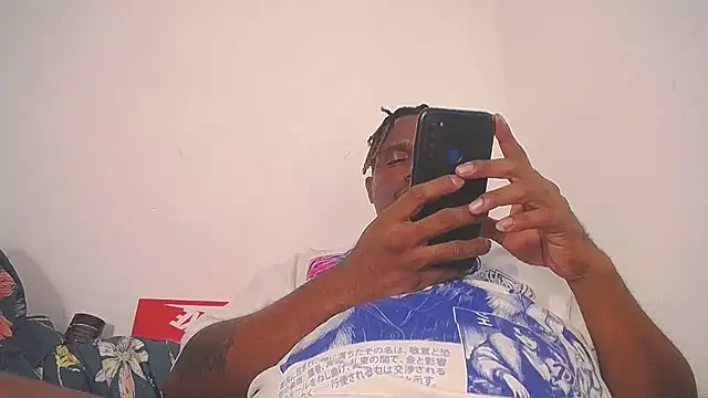 Snapshot of BlackRunning chatting on March 2026 04:47:01 AM BlackRunning online show from March 2026 04:47:01 AM