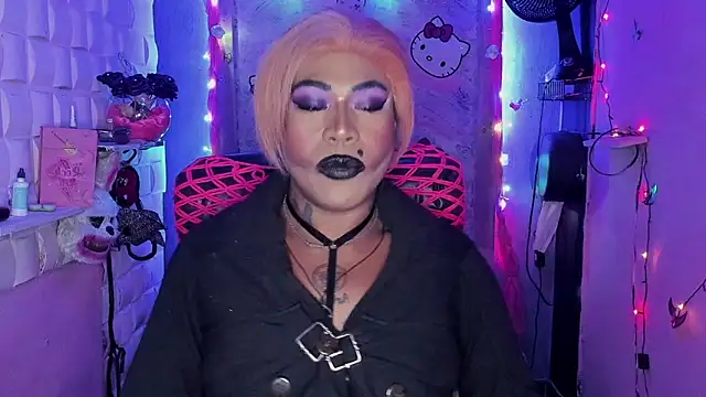 tsviolett online show from December 2024 08:51:02 PM