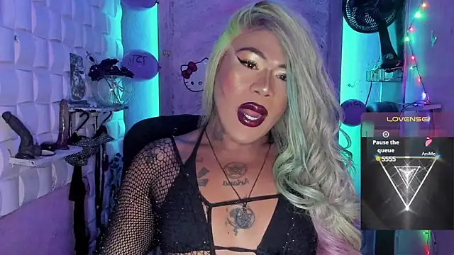 tsviolett online show from February 2025 06:10:02 PM