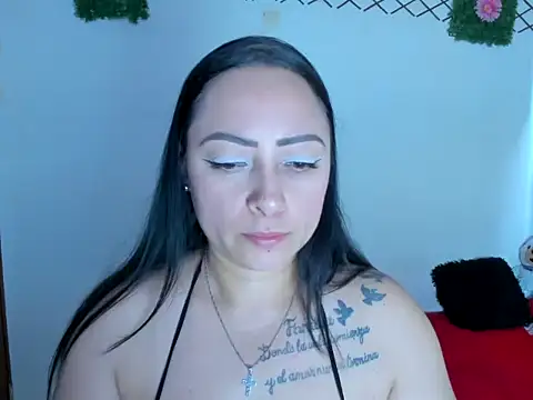 julybravo online show from December 2024 10:20:02 PM