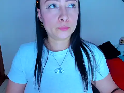 julybravo online show from January 2025 10:12:02 PM