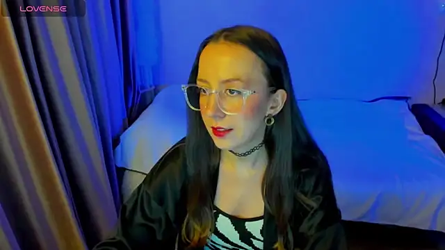 CurlySteph online show from March 2026 06:26:01 PM