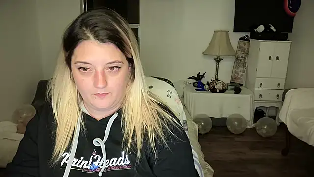 magicsparkles online show from December 2024 01:36:02 AM