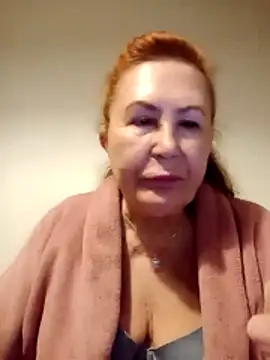 Snapshot of Hottie-Mom chatting on April 2026 07:53:02 PM Hottie-Mom online show from April 2026 07:53:02 PM