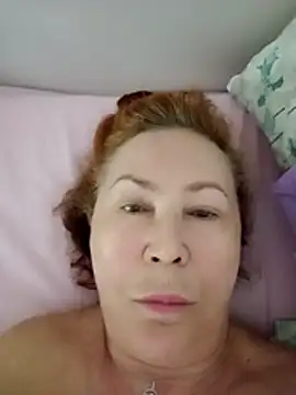 Snapshot of Hottie-Mom chatting on May 2026 07:16:02 AM Hottie-Mom online show from May 2026 07:16:02 AM