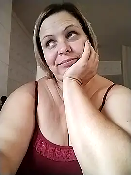 EvaCristal online show from October 2025 06:11:01 AM