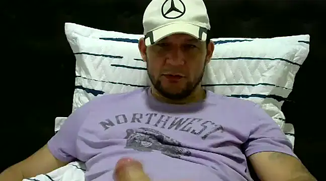 Snapshot of altenori112 chatting on January 2025 04:55:01 AM altenori112 online show from January 2025 04:55:01 AM