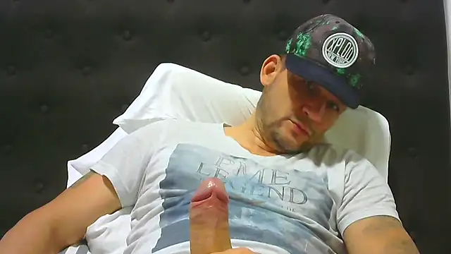 Snapshot of altenori112 chatting on September 2025 01:51:02 AM altenori112 online show from September 2025 01:51:02 AM