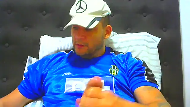 Snapshot of altenori112 chatting on September 2025 09:31:02 PM altenori112 online show from September 2025 09:31:02 PM