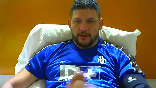 Snapshot of altenori112 chatting on October 2025 01:58:01 PM altenori112 online show from October 2025 01:58:01 PM