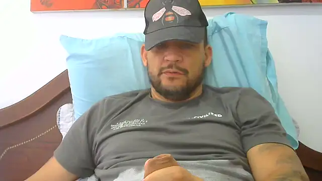 Snapshot of altenori112 chatting on November 2025 02:08:02 PM altenori112 online show from November 2025 02:08:02 PM